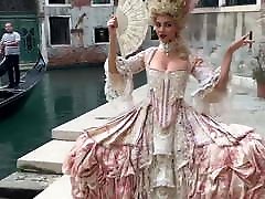 Victoria michelle show to harry in dress in Venice