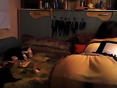 gf arrapato in calze di guinzaglio scopato fino allorgasmo e deglutisce sperma