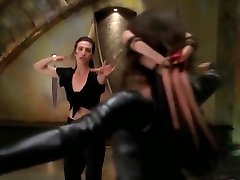 Claudia Black - सेक्सी दृश्य
