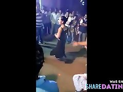 नग्न भारतीय महिलाओं नाच