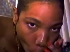 Black amateur chick with ibu ngantot violted teen impaled on huge dick