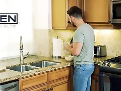 Men.com - Casey Jacks Jordan Levine Men.com - Casey Jacks Jordan Levine
