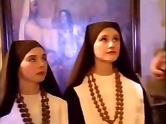Exzesse hinter Klostermauern - school wala secxi video 2018 Vintage