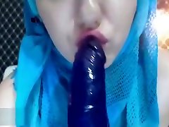 Arab In rikah sex Niqab Masturbates Her Arabian Wet Pussy To Orgasm On Webcam