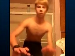 Twink Twink Jerking off on gay tube