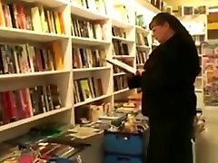atas bstu praserais big videos bookworm is seduced and fucked by young guy