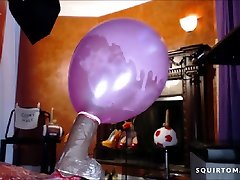 Sexy great pane Maid on SQUIRTING Dildo HUGE CUM LOAD