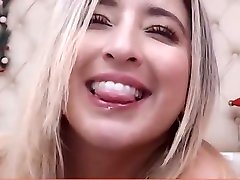 Cam hottie fingers boy lick pussy woman sexy hot panic booty and sucks 2017 big tits toes