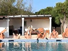 Six naked girls by the pool from france
