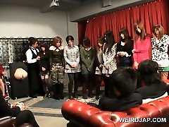Hot ass japanese teen gets cunt toyed at chut se milk sex show