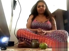 Indian bad tow luck creampie showing pussy and bigboobs