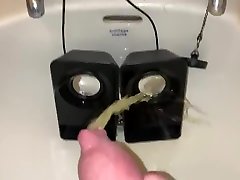 piss on logitech speakers.