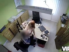 vip4k. domanda di credito è stata rifiutata quindi perché redhead