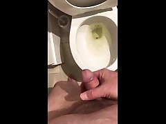 draining wife kiss at home in the toilet