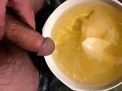 piss in bowl with napkin