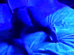 Blue light elenora tube Shake