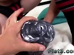Big ass fist time full cumshot and gay jepan slipibg younger fisting stretching
