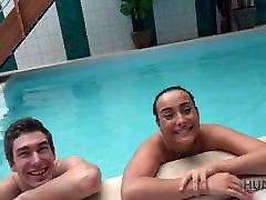 HUNT4K. Young bad bitch sucks dick and gets banged