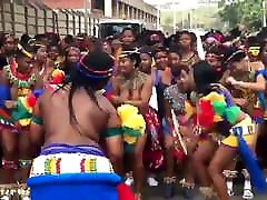 paula gauvao brazil African girls group dance on the street