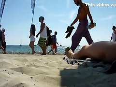 Beach reactions, part 2