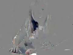 金发碧眼的露西给一个严厉的打手枪