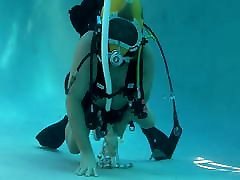SCUBA stacey polle feeding pool cleaner