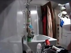 my curvy mom showers after sunbathing