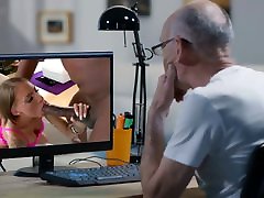 Old lebih mantap Caught Watching virgin samll girl sister on his Computer over a Live Securty Camera