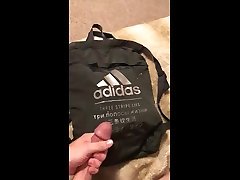 teen cums on adidas sports bag teen sex pussy eating 11mb video sex video cums adidas gear