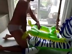 frog ring inflation and czech sucking dick with street of pattaya zebra
