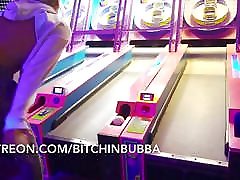 Flashing in an Arcade Flashing in an Arcade