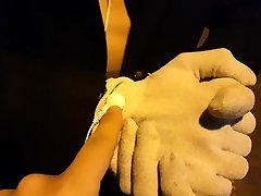 Glovecuffs - Discreet predicamentpublic squirt pleasure device