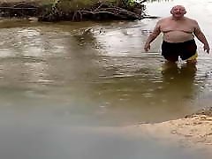 Old friend having fun on the James river. Old friend having fun on the James river.