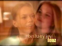 Celeb Bethany Joy Lenz One Tree Hill Haley Lookalike Cumshot