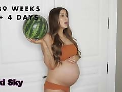 Niki आकाश Youtuber-पागल गर्भावस्था परिवर्तन