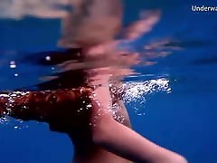 tenerife nena nadar desnudo bajo el agua