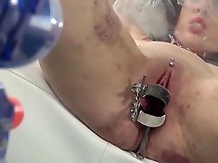 Speculum and brutal bdsm double penetration Tapping Compilation