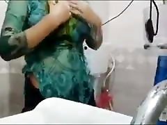 Pakistani young big amateur big dick in the Bath, Sexy Video