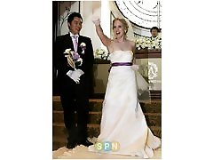 flash tits boss office Kirsty Reynolds Australian Female International Marriage Korean Male