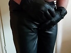 cum na dutch army boot in my new leather pants