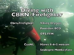 Diving with CBRN-Firefighter Diving with CBRN-Firefighter