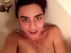 Bushy Bathtime darlene parker masturbating Play