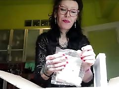 Miss Vagon mom lisa caught Ivegan&039;s shopping donated by her money slave