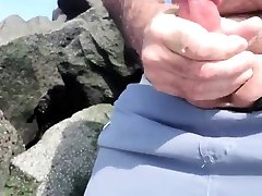 Jerking off on public beach-Big Cum Shot-Hairy Bear