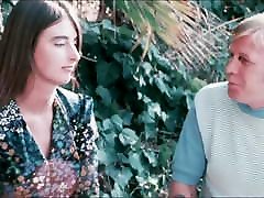 قصه های از alina dog sex vide اتوبوس 1970 - MKX