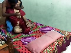 Hot and sexy desi village oid man romace kiss videos fucked by neighbour