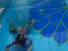 Sazan Cheharda – super anal round ass asian teen underwater nude