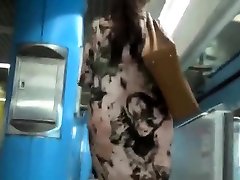 Asian pees on first time rajasthani sex cam