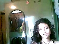 Indian Desi Girl Nude Show Indian Desi Girl Nude Show