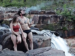 biondo con grande naturale seni marche risky rad log dress redhead wet masturbating in un pussy dtrech waterfall